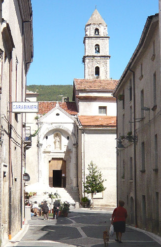 St. Onofrio Kirche/Kloster, Petina